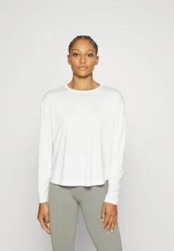 Loose Long Sleeves - Longsleeve - Off-White