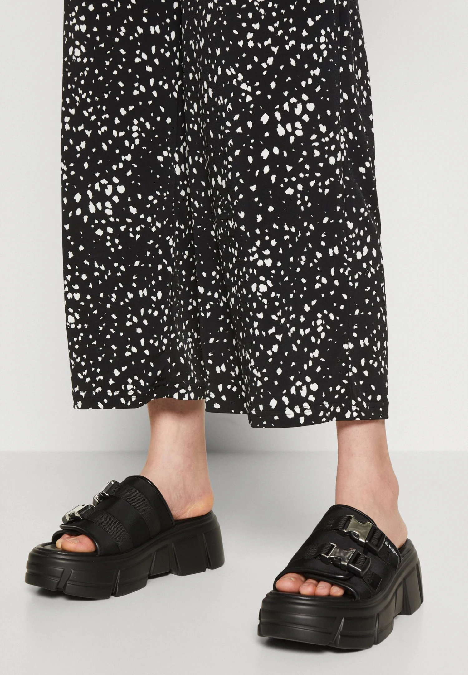 Even&Odd Jumpsuit - Black/White - Afbeelding 6