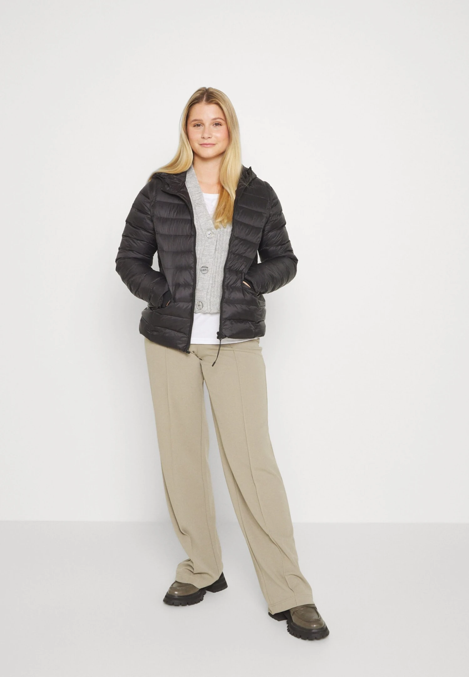 Even&Odd Gewatteerde Jas - Black - Afbeelding 5