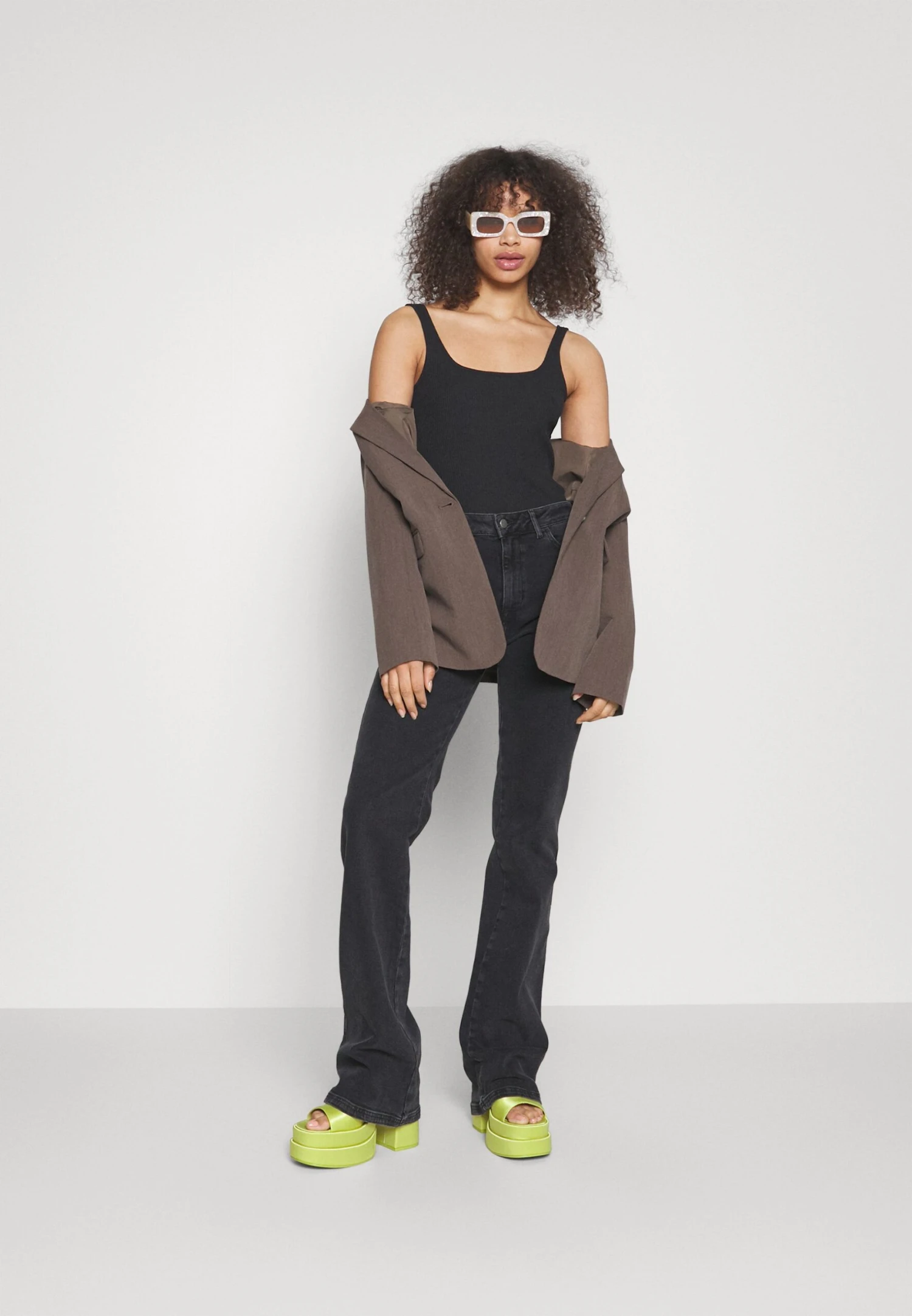 Flared Jeans - Black Denim - Afbeelding 2